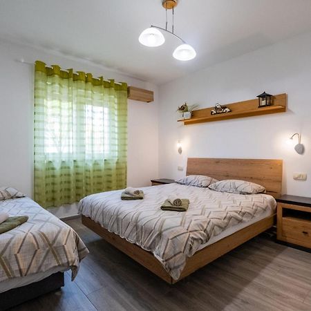 PUY Vila Veronika 2 מראה חיצוני תמונה