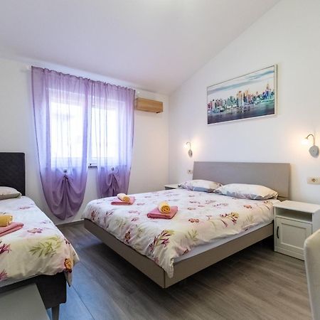 PUY Vila Veronika 2 מראה חיצוני תמונה