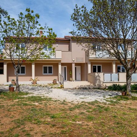 PUY Vila Veronika 2 מראה חיצוני תמונה