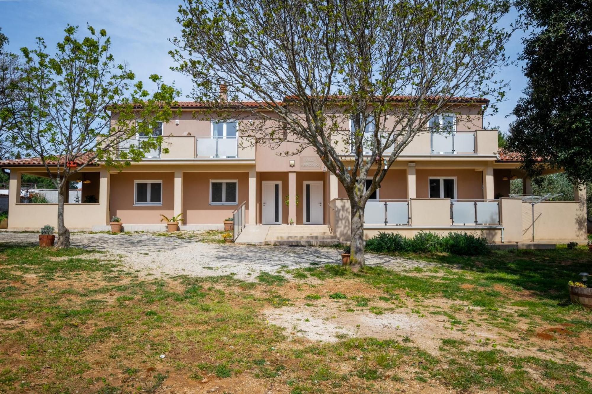 PUY Vila Veronika 2 מראה חיצוני תמונה